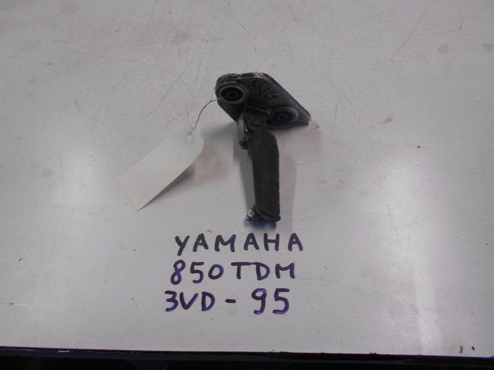 Platine avant gauche YAMAHA 850 TDM 3VD - 96: Pi�ce d'occasion pour moto