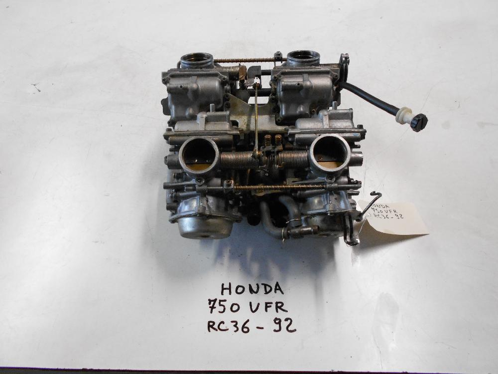 Carburateur HONDA 750 VFR RC36 - 92: Pi�ce d'occasion pour moto