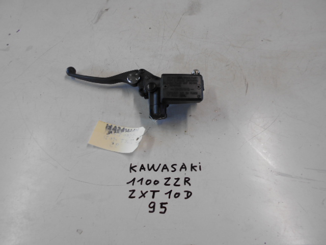 Maitre cylindre d'embrayage KAWASAKI 1100 ZZR ZXT10D - 95: Pi�ce d'occasion pour moto