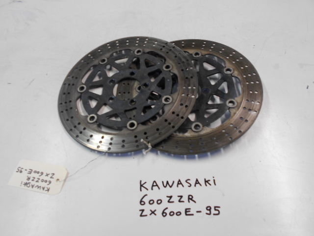 Disques de frein avant KAWASAKI 600 ZZR ZX600E - 95: Pi�ce d'occasion pour moto