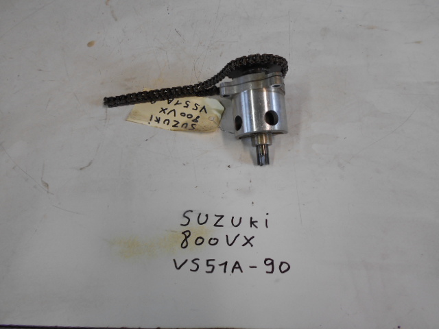 Pompe à huile SUZUKI 800 VX VS51A - 90: Pi�ce d'occasion pour moto