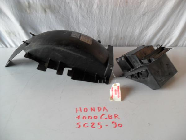 Passage de roue HONDA 1000 CBR SC25 - 90: Pi�ce d'occasion pour moto