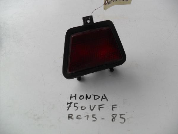 Feu arrière HONDA 750 VF F RC15 85: Pi�ce d'occasion pour moto