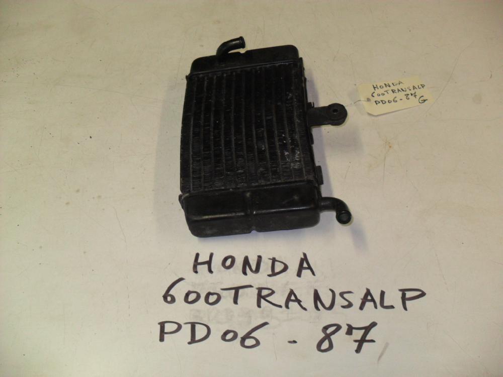 Radiateur gauche HONDA 600 TRANSALP PD06 - 87: Pi�ce d'occasion pour moto