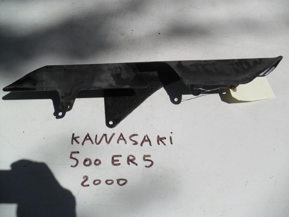 Carter de chaine KAWASAKI 500 ER5 - 00: Pi�ce d'occasion pour moto