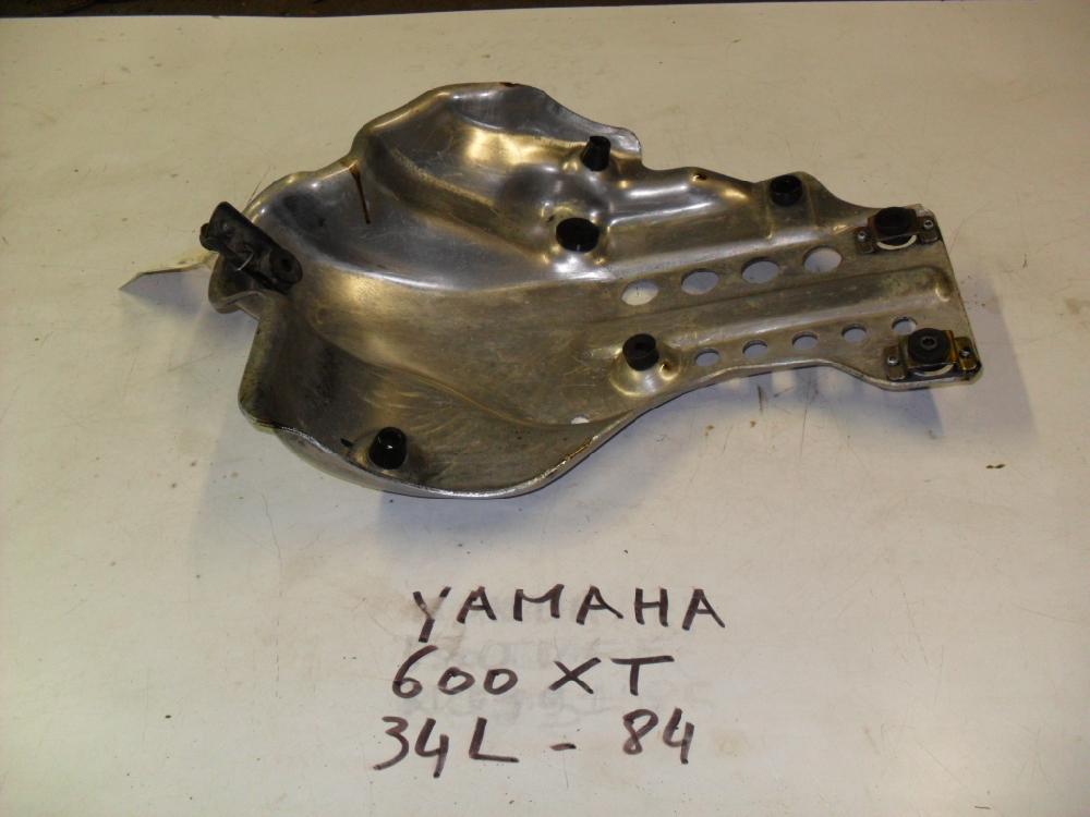Socle moteur YAMAHA 600 XTZ 34L - 84: Pi�ce d'occasion pour moto