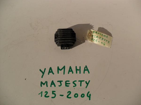 Regulateur YAMAHA 125 majesty YP - 04: Pi�ce d'occasion pour moto