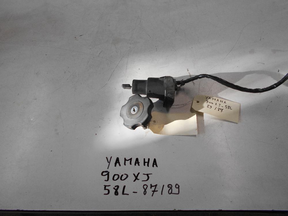 Neiman + bouchon de reservoir YAMAHA 900 XJ 58L - 89: Pi�ce d'occasion pour moto