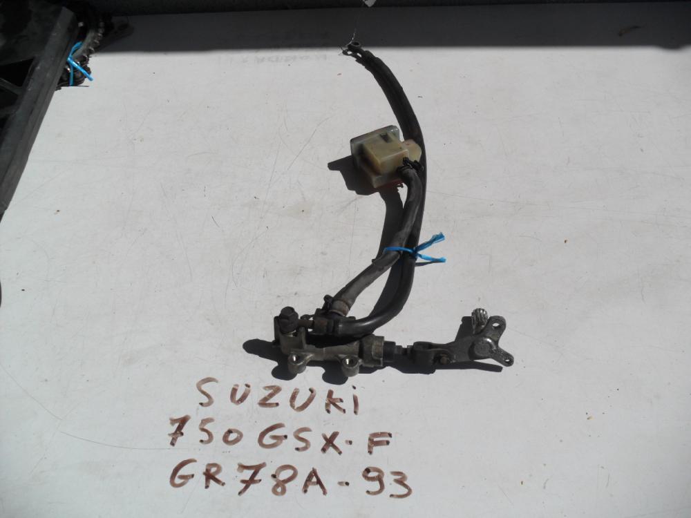 Maître cylindre de frein arrière SUZUKI 750 GSX F GR78A - 93: Pi�ce d'occasion pour moto