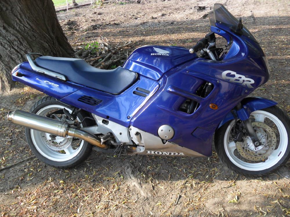 HONDA 1000 CBR F SC25 - 89: Pi�ce d'occasion pour moto